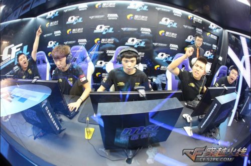 差距虽然仍 差距虽然仍