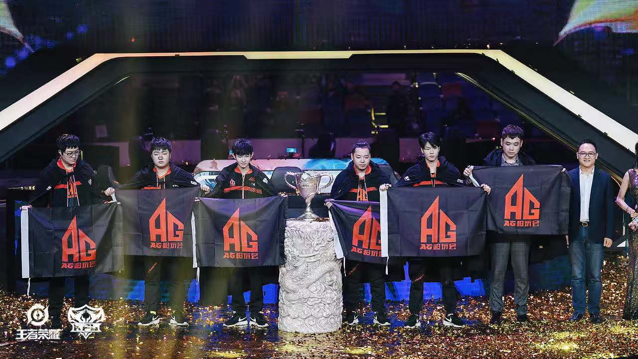随着AI与 随着AI与